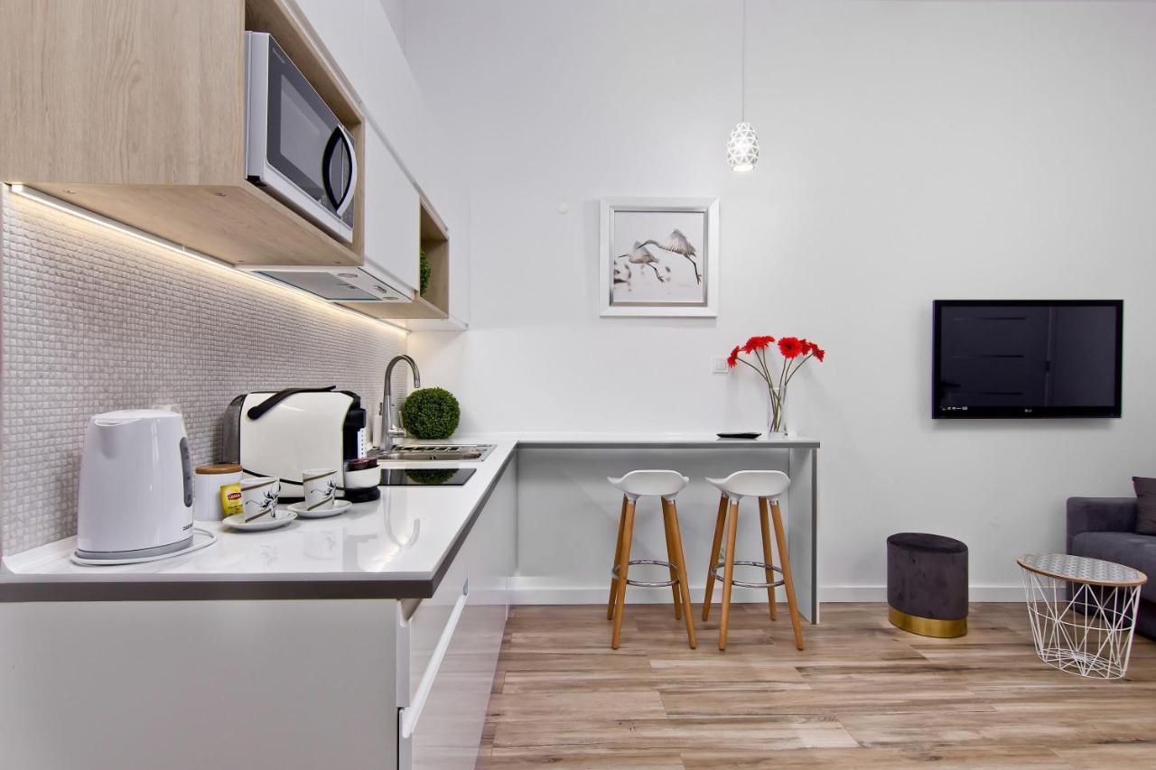 Apartament Bialy Z Jacuzzi Krasków Eksteriør bilde